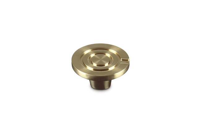 Signature Crucible Knob 5.5cm Light Gold image number 2
